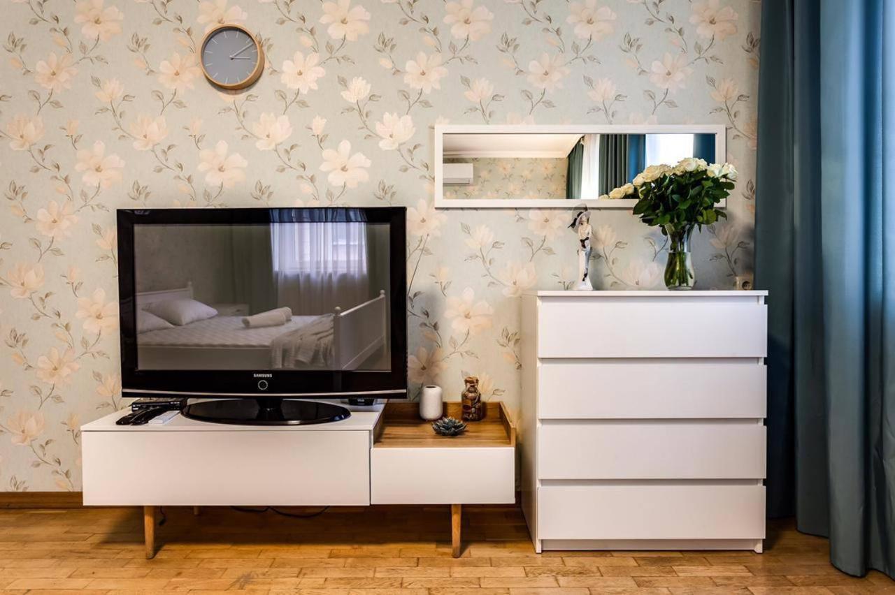 Apartamenty On Knyazya Romana Liov Exterior foto